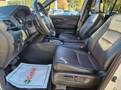 Used 2023 Honda Ridgeline Black Edition image 8