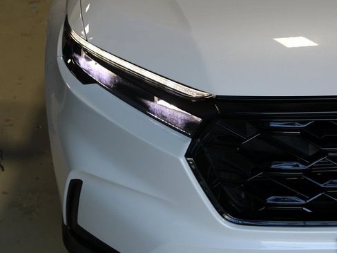 Used 2025 Honda CR-V Sport Touring image 6