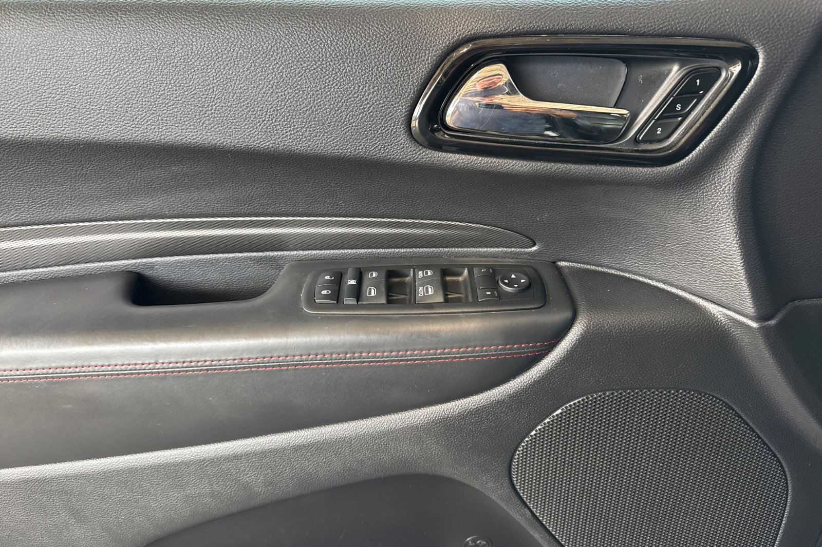 Used 2024 Dodge Durango GT AWD/4WD image 16