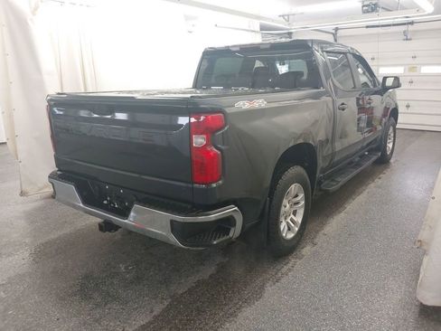 Used 2023 Chevrolet Silverado 1500 LT image 2