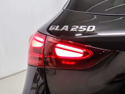 Certified 2026 Mercedes-Benz GLA 250 image 11