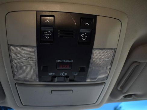 Used 2014 Lexus GX 460 image 24