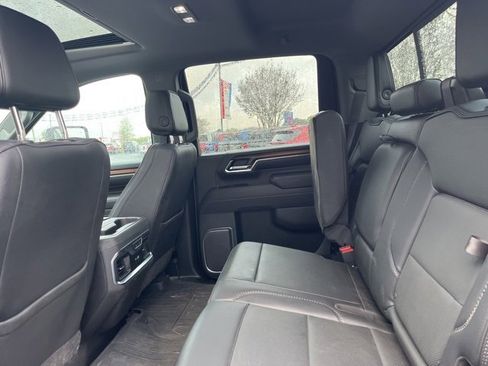 Used 2024 GMC Sierra 2500 Denali w/ Denali Reserve Package image 13
