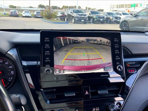 Used 2021 Toyota Camry XSE image 25