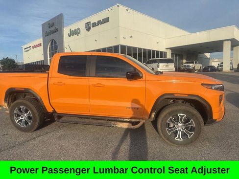 Used 2025 GMC Canyon AT4 w/ Technology Plus Package AWD/4WD image 18