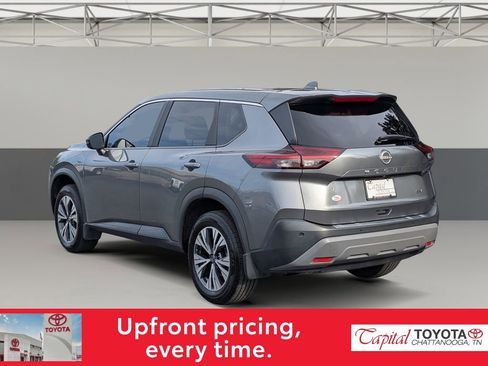 Used 2023 Nissan Rogue SV FWD image 5