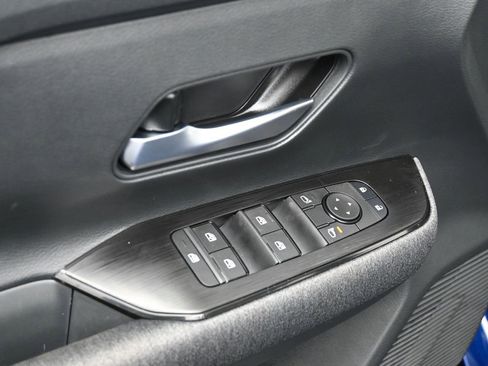 New 2026 Nissan Kicks SV AWD/4WD image 14