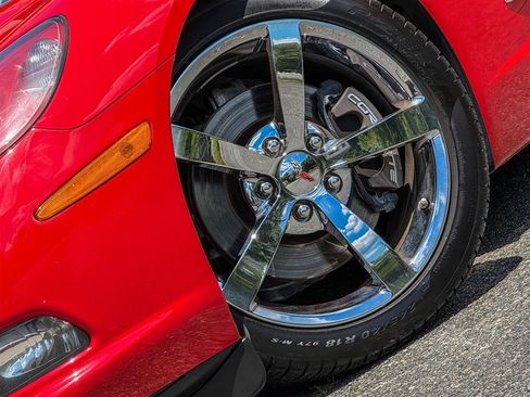 Used 2009 Chevrolet Corvette Coupe w/ Preferred Equipment Group RWD image 9