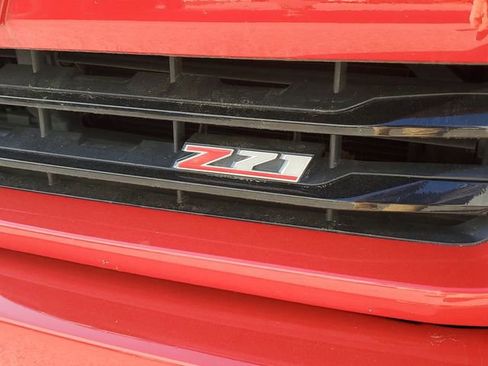 Used 2018 Chevrolet Silverado 1500 LT w/ All Star Edition image 5