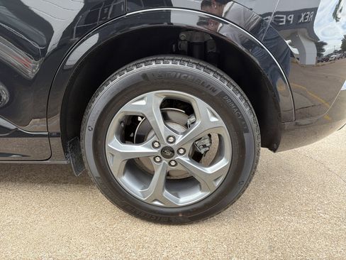 Used 2024 Ford Escape ST-Line AWD/4WD image 28
