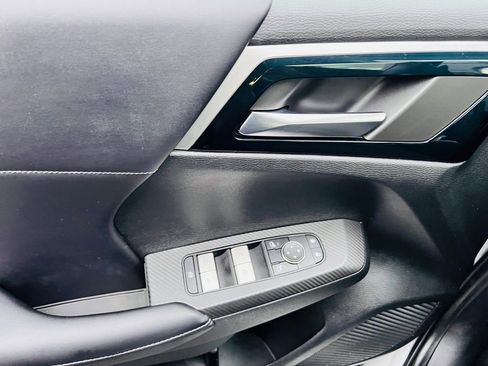 Used 2022 Mitsubishi Outlander SEL Black Edition image 11