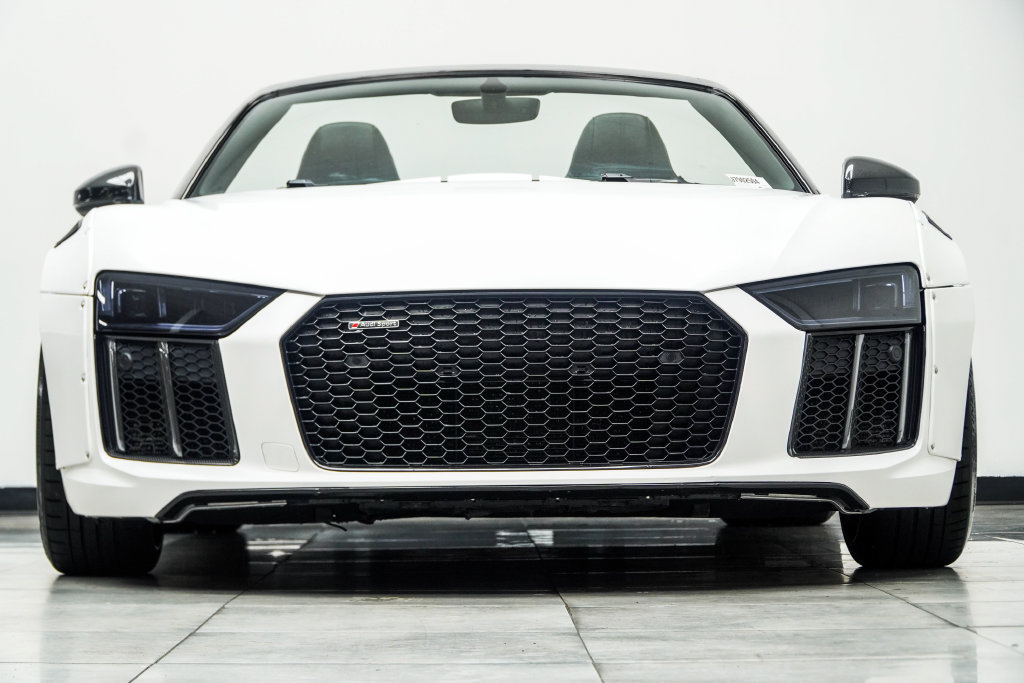 Used 2018 Audi R8 V10 AWD/4WD image 18