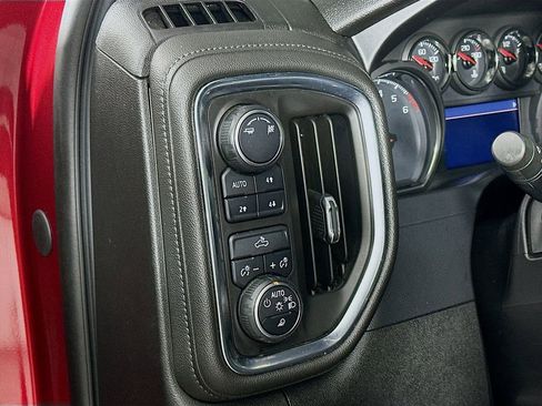 Used 2019 Chevrolet Silverado 1500 LT w/ All-Star Edition image 17