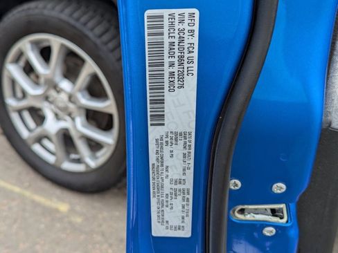 Used 2022 Jeep Compass Latitude image 23