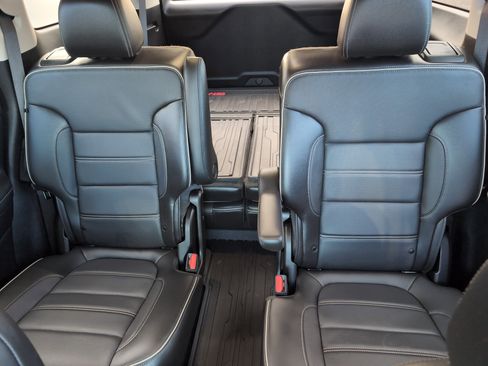 Used 2020 GMC Acadia Denali w/ LPO, Floor Liner Package image 25