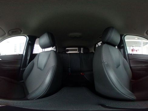 Used 2025 Buick Encore GX Preferred image 41