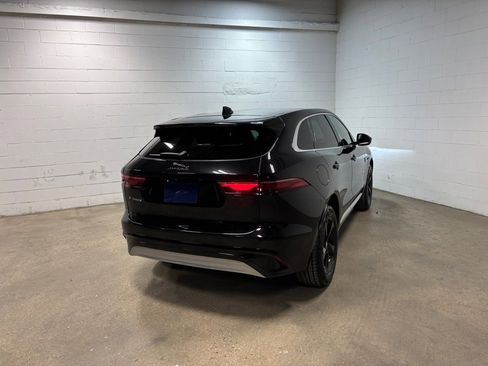 Used 2023 Jaguar F-PACE S image 7