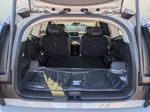 New 2026 Hyundai Ioniq 9 Limited image 23