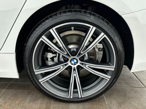 Used 2024 BMW 330i xDrive Sedan w/ Premium Package AWD/4WD image 36