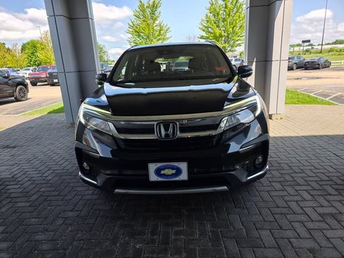 Used 2021 Honda Pilot Touring image 6