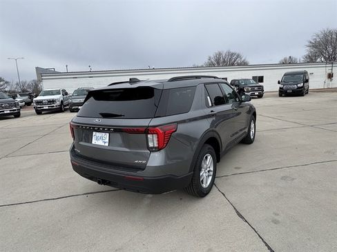 New 2026 Ford Explorer Active AWD/4WD image 3