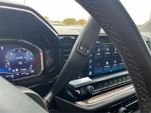 Used 2024 Chevrolet Silverado 1500 LT image 49