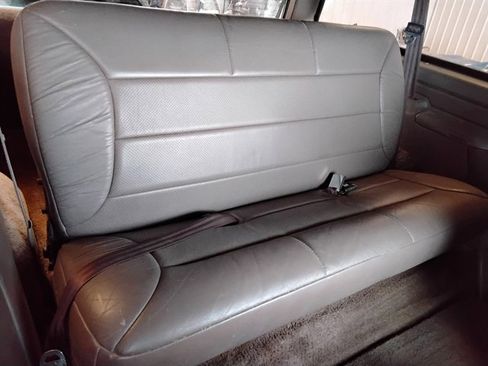 Used 1995 Ford Bronco XLT image 14