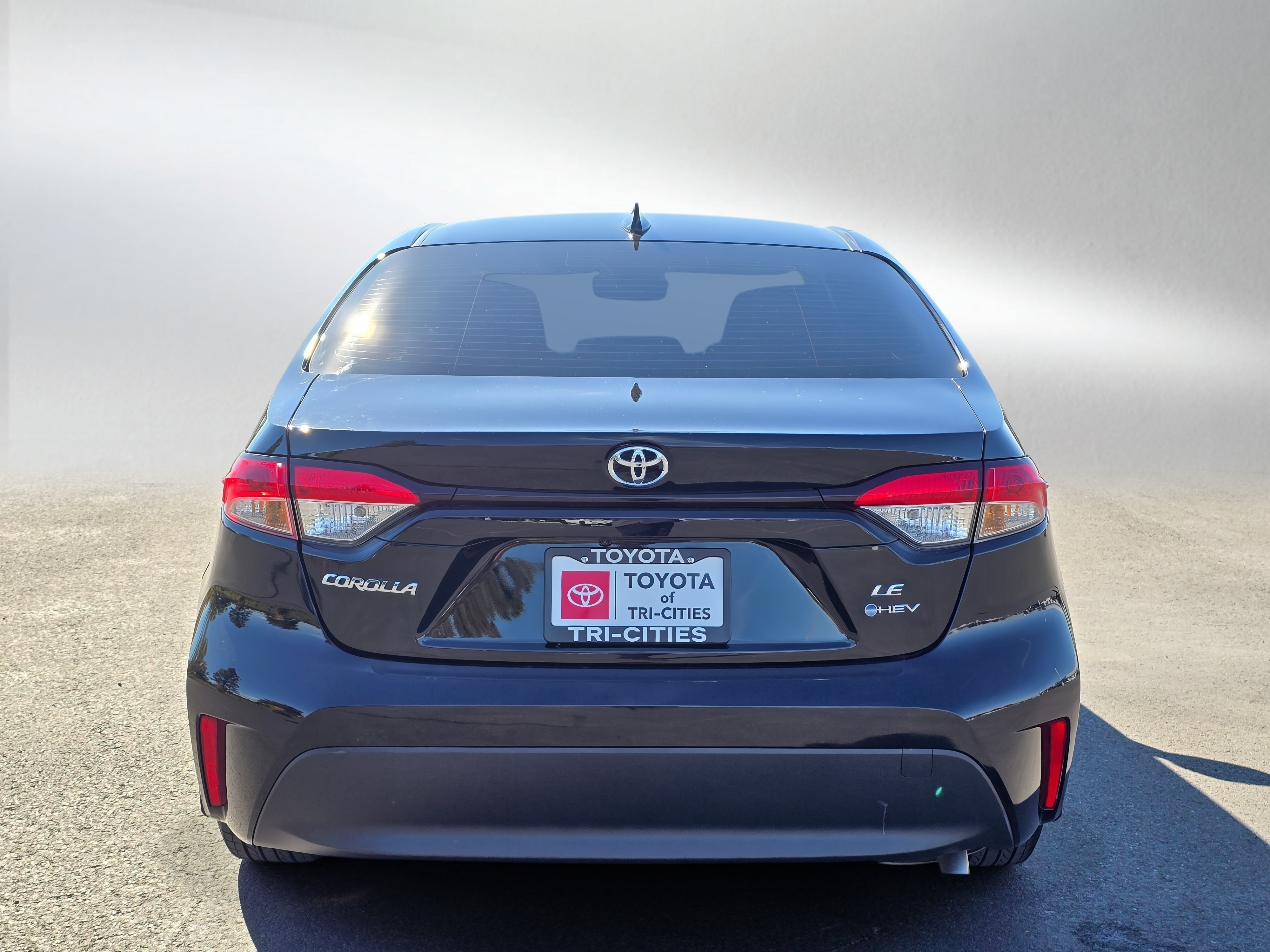 Certified 2026 Toyota Corolla LE FWD image 4