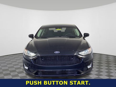 Used 2020 Ford Fusion SE image 7
