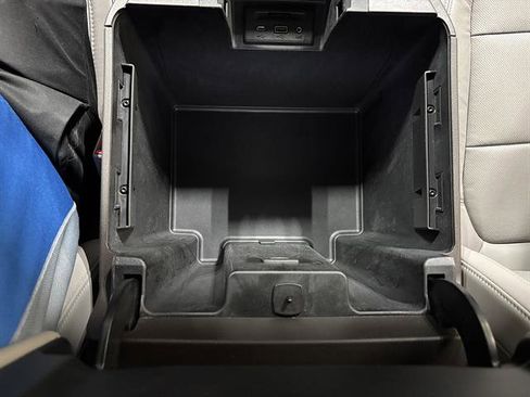 Used 2020 Chevrolet Silverado 1500 LTZ w/ LTZ Premium Package AWD/4WD image 14