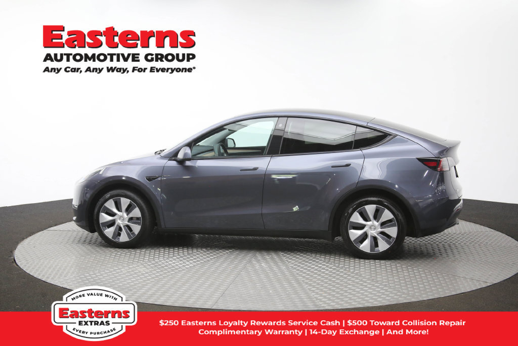 Used 2023 Tesla Model Y Long Range AWD/4WD image 56