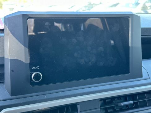 Certified 2024 Toyota Tacoma SR image 10