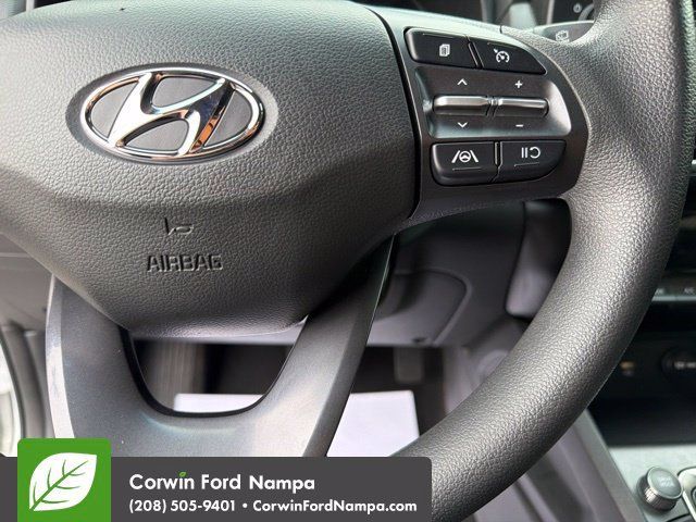 Used 2022 Hyundai Kona SE AWD/4WD image 18