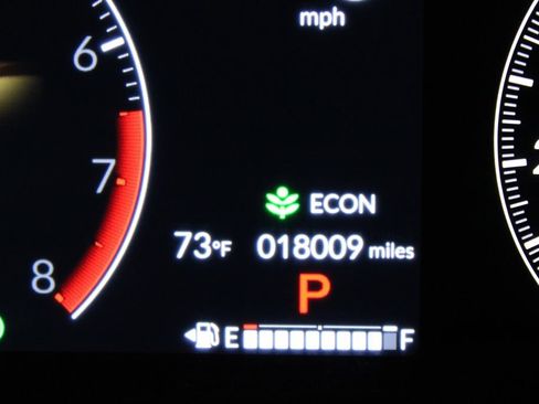 Used 2025 Honda Pilot EX-L image 23