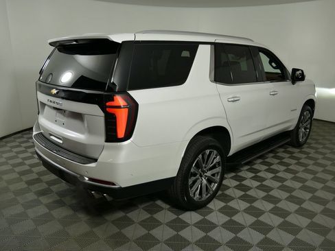 Used 2025 Chevrolet Tahoe High Country w/ Sun And Tow Package AWD/4WD image 3