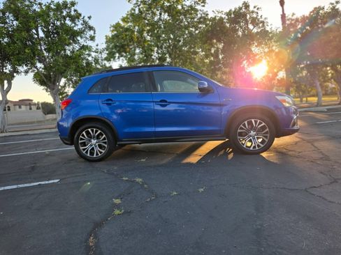 Used 2018 Mitsubishi Outlander Sport SEL FWD image 7