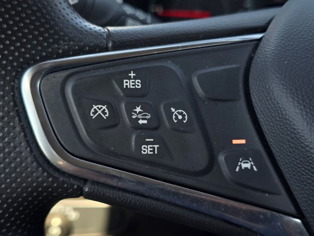 Used 2024 Chevrolet Equinox LS FWD image 41