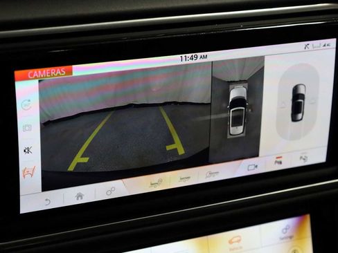 Used 2019 Land Rover Range Rover SV Autobiography Dynamic image 32