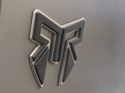 Used 2022 Ford F250 Lariat w/ Black Appearance Package image 15