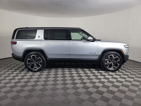 Used 2024 Rivian R1S Adventure AWD/4WD image 6