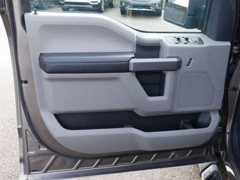Used 2020 Ford F150 XLT w/ Equipment Group 302A Luxury AWD/4WD image 14