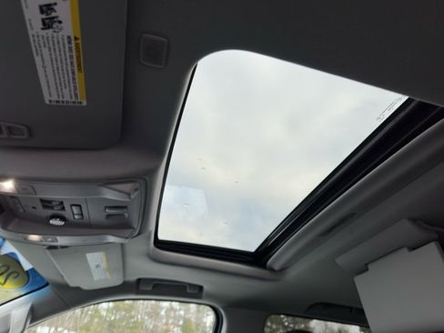 Used 2019 Chevrolet Tahoe Premier image 19