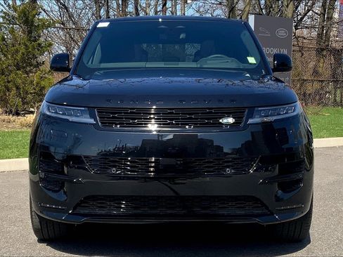 New 2026 Land Rover Range Rover Sport Dynamic SE image 3