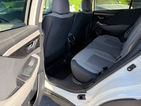 Used 2022 Subaru Outback Premium AWD/4WD image 12