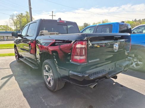 Used 2023 RAM 1500 Laramie AWD/4WD image 3