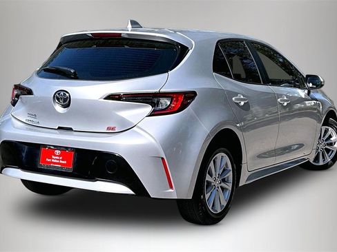 Used 2024 Toyota Corolla SE image 5