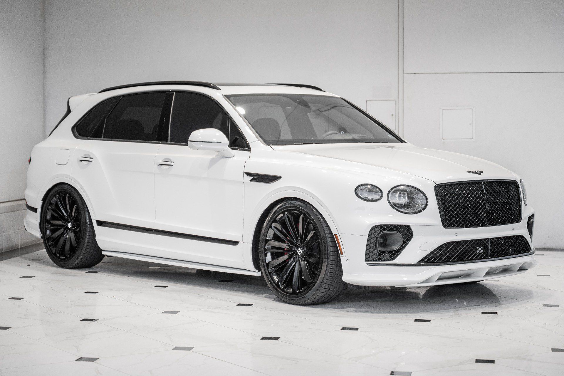 Used 2021 Bentley Bentayga Speed AWD/4WD image 45