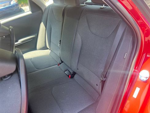 Used 2025 Kia K4 FWD image 28