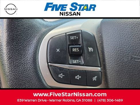 Used 2022 Ford Explorer XLT RWD image 25