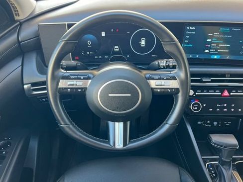 Certified 2025 Hyundai Tucson SEL AWD/4WD image 18